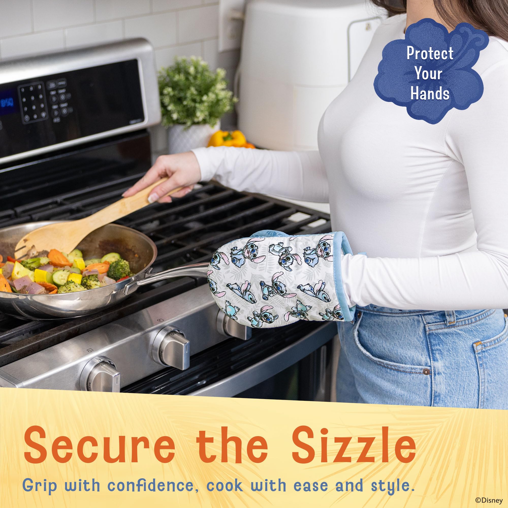 Disney Oven Mitts - 5.5” x 7.5” Heat-Resistant Mini Oven Mitts with Non-Slip Printed Silicone Disney Silhouettes - Pot Holders for Kitchen- Mickey & Minnie, Stich, Winnie the Pooh - Image 3